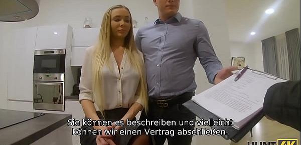 HUNT4K. Teen in strengen Anzug und sexy Dessous zeigt ihre sexuellen Fähigkeiten